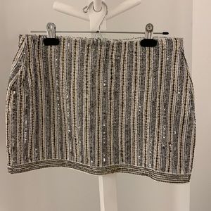Zara Mini Skirt, size L